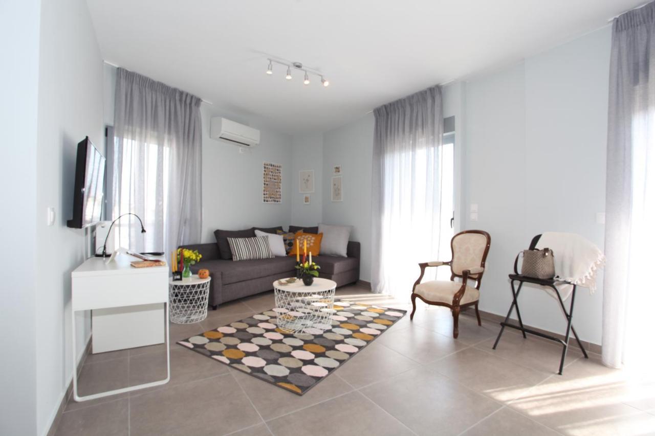 Edem Beach Apartment With Sea View By Athenian Homes Екстер'єр фото