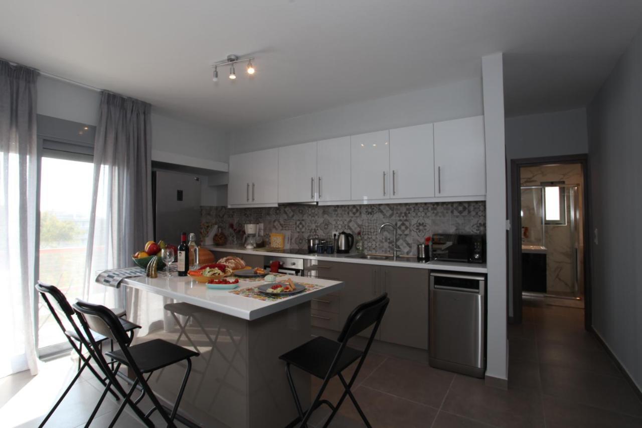 Edem Beach Apartment With Sea View By Athenian Homes Екстер'єр фото
